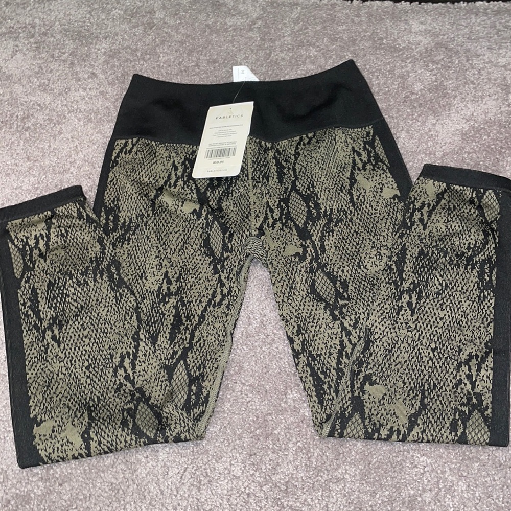 Fabletics seamless leggings